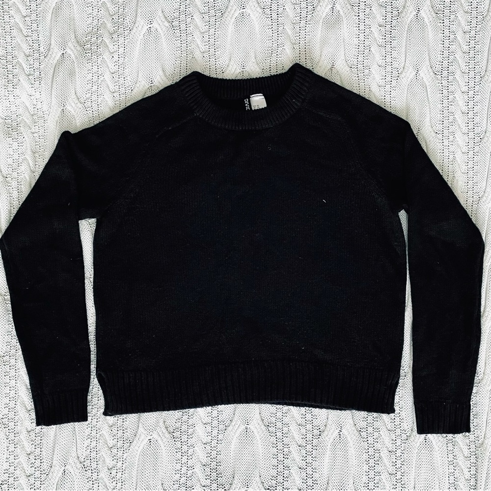 H&M Divided Black Knit Sweater Side Slit Crewneck XS